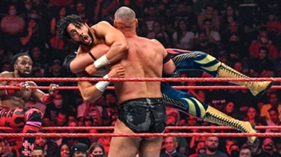 The New Day, Mansoor & Mustafa Ali vs. AJ Styles, Omos, MACE & T-BAR: Raw, Sept. 13, 2021